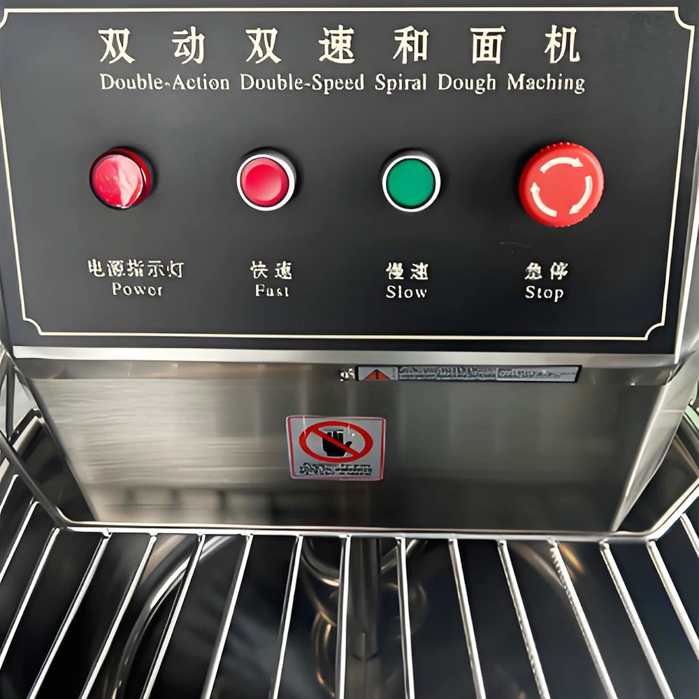 خلاط كوكبي تجاري للاستخدام في  - مراجعة Stand Mixer وسعره