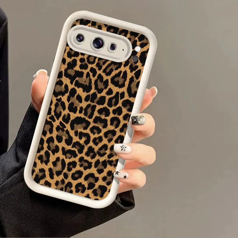 حافظة سيليكون مرنة لهاتف جوجل بيكسل 10 برو XL بيكسل 9 غطاء حماية مقاوم للصدمات غطاء طباعة الفهد Funda