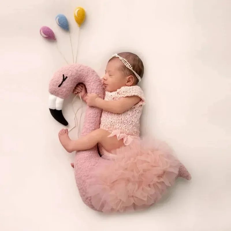 Baby Photography Props Soft Flamingo Modeling Pillow and Lace Fluffy Yarn Auxiliary Cushion Newborn Photo Shooting Accessories