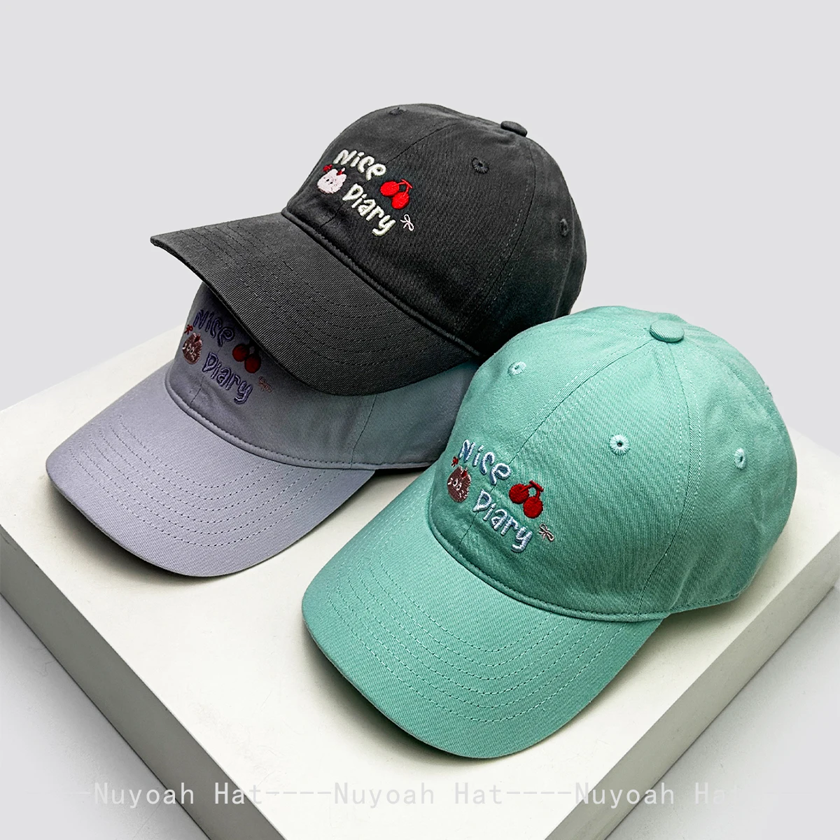

New Men Women Korean Kitten Cherry Letters Embroidery Baseball Hats Sunshade Cartoon Versatile Cute Peaked Caps Fashion Casual