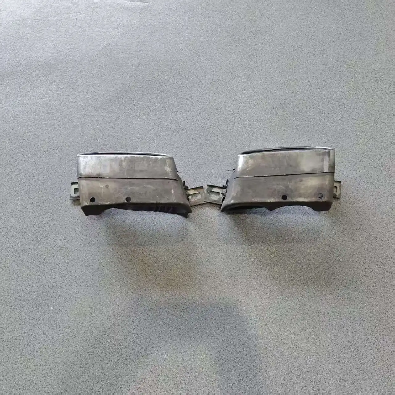 

High-quality original factory disassembled parts for Rolls-Royce Wraith exhaust pipe tailpipe