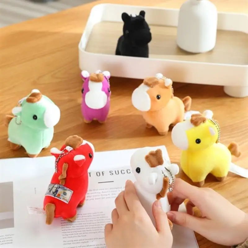 Pingente de pônei de pelúcia colorido dos desenhos animados chaveiro ano do cavalo mascote boneca pingente mochila decoração pingente presentes de ano novo