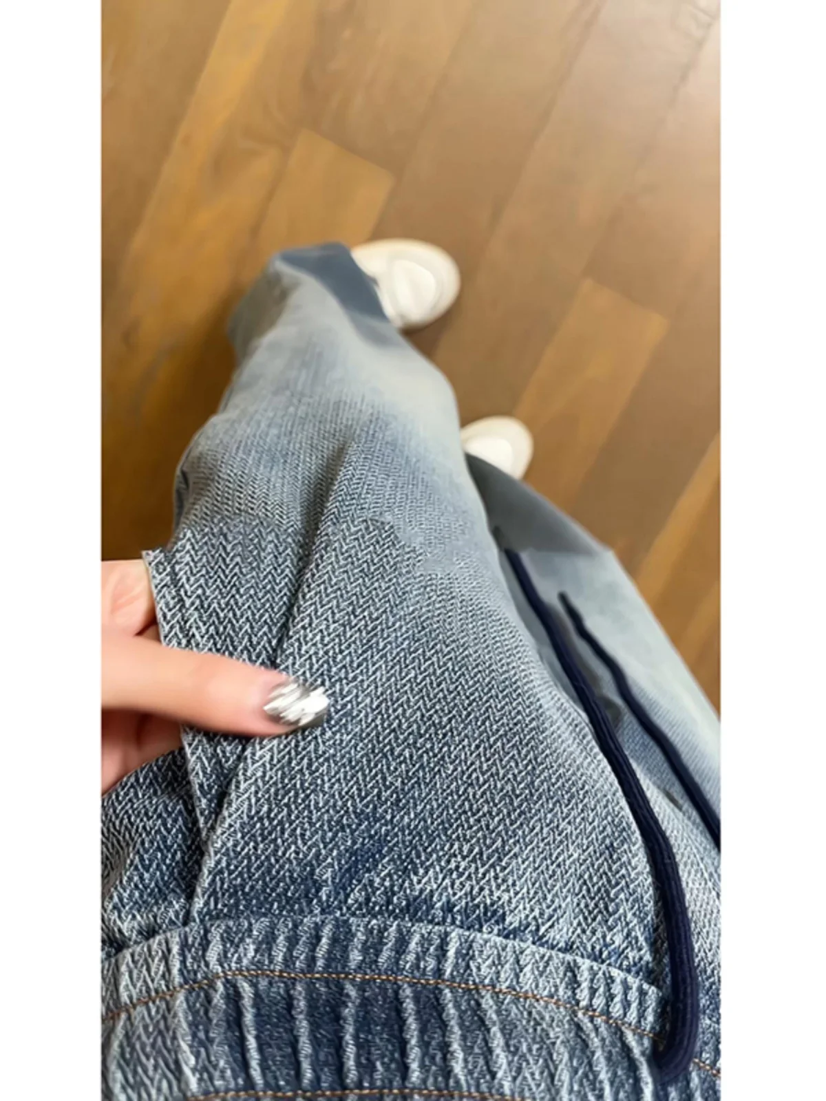 

Мужские джинсы в стиле американского ретро-хип-хоп, свободного кроя, прямые штанины, с высокой талией, рабочие брюки, длинные, с узором «звездное небо», из хлопка и полиэстера...