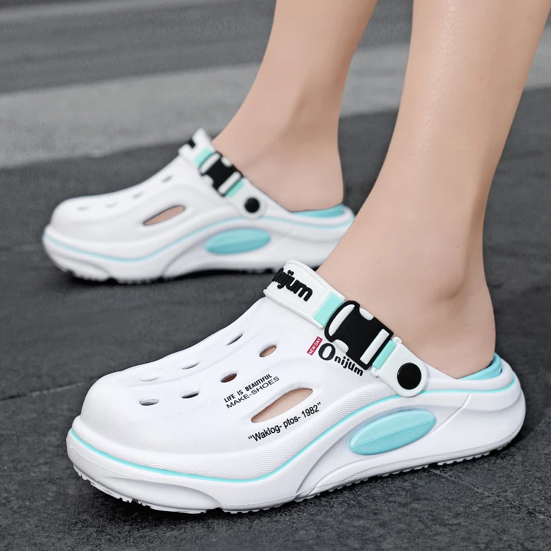 New Classic Summer Clogs Men Slipper Breathable Garden Shoes EVA Outdoor Comforty Beach Slides Home Sandals Antiskid Slippers image 5