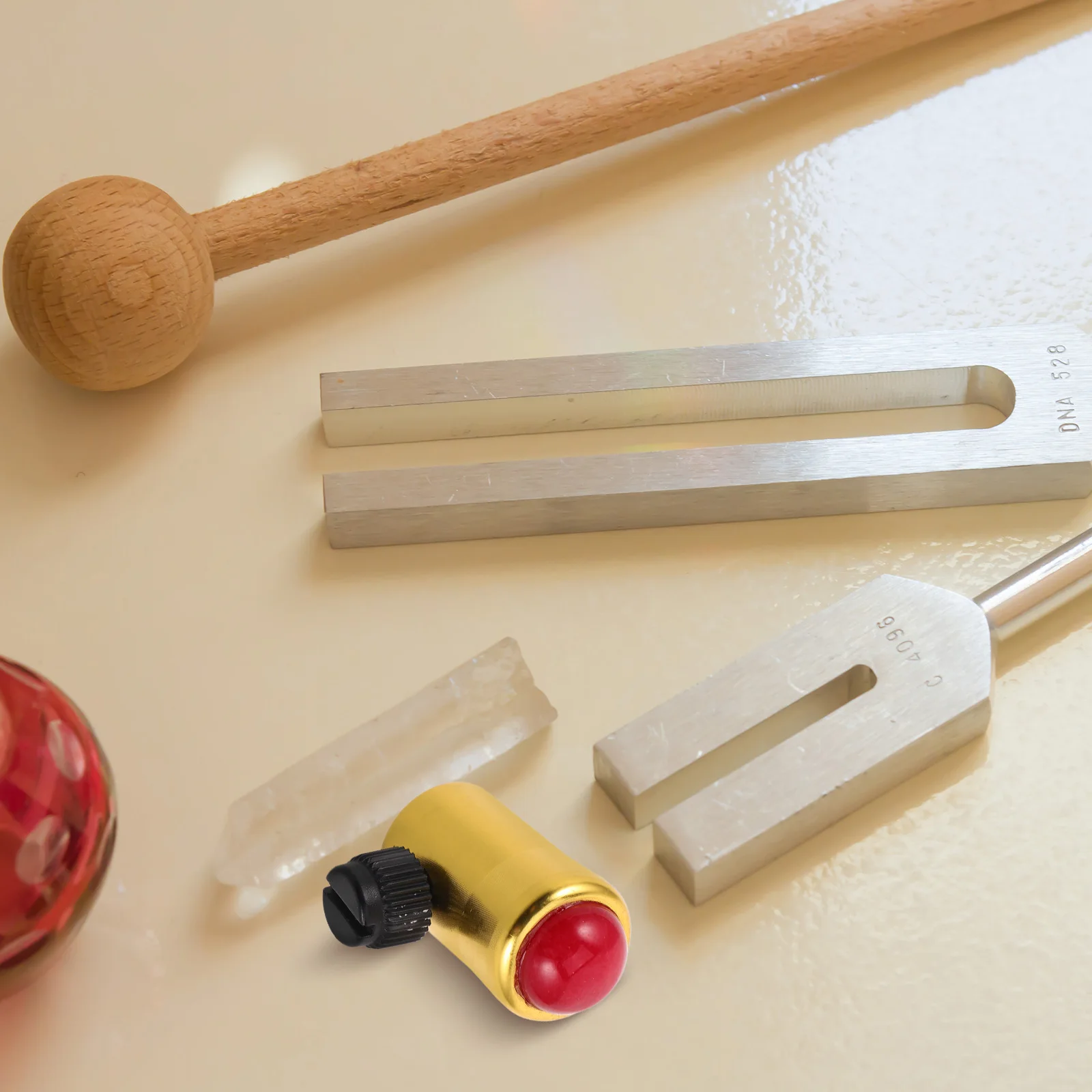 

Aluminum Alloy Tuning Fork Stand For Meditation Healing Rotatable Ball Feet Universal Design Portable Yoga