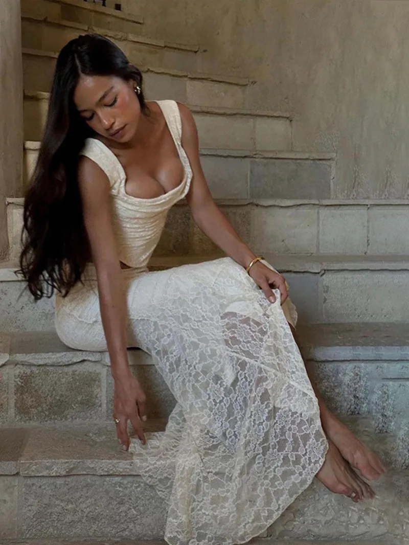 أنيقة الدانتيل قطعتين مجموعة المرأة غير النظامية تنورة طويلة ومشد أعلى النمط الفرنسي Bodycon فستان مطابقة مجموعات مثير مجموعة M9PO