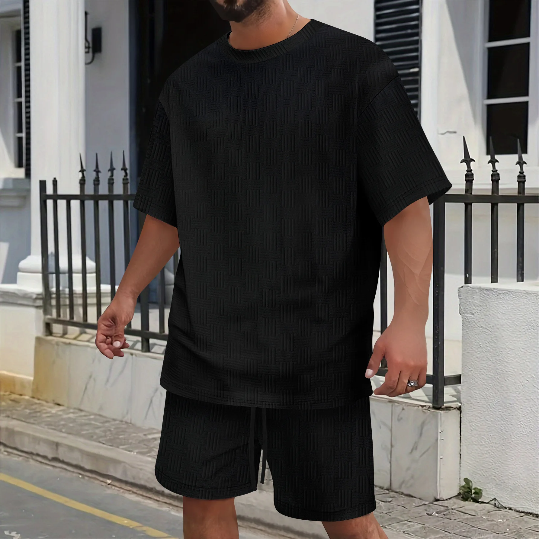 2025 New summer men's suit casual daily solid color jacquard round neck short-sleeved T-shirt drawstring shorts two-piece set