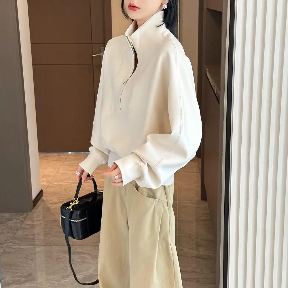 بلوزات نسائية كاجوال مصممة على الطراز الأمريكي ملابس نسائية مبسطة بلون سادة ورقبة دائرية وتفاصيل مقاس مزيج من القطن #5