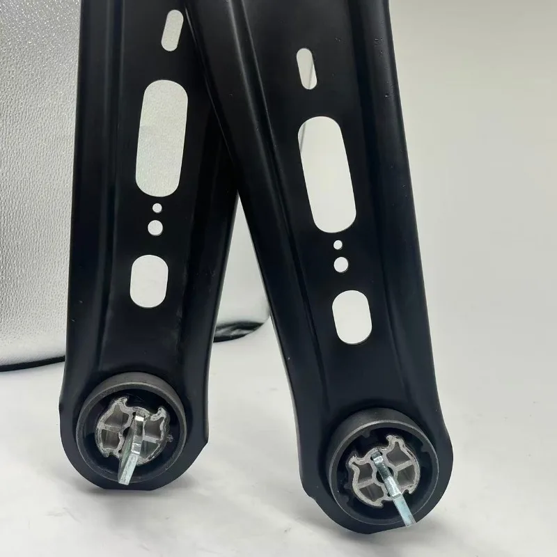 

84175531 Автозапчасти задний правый продольный рычаг управления для Chevrolet Equinox 2018-2023 84175532