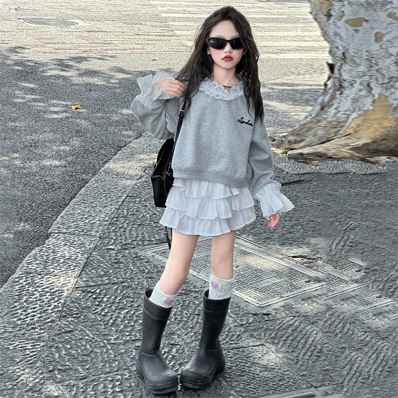 

Детский стильный кружевной лоскутный свитшот для девочек + короткая юбка с тортом, костюм из 2 предметов, комплект одежды для девочек, весенне-осенняя милая детская одежда