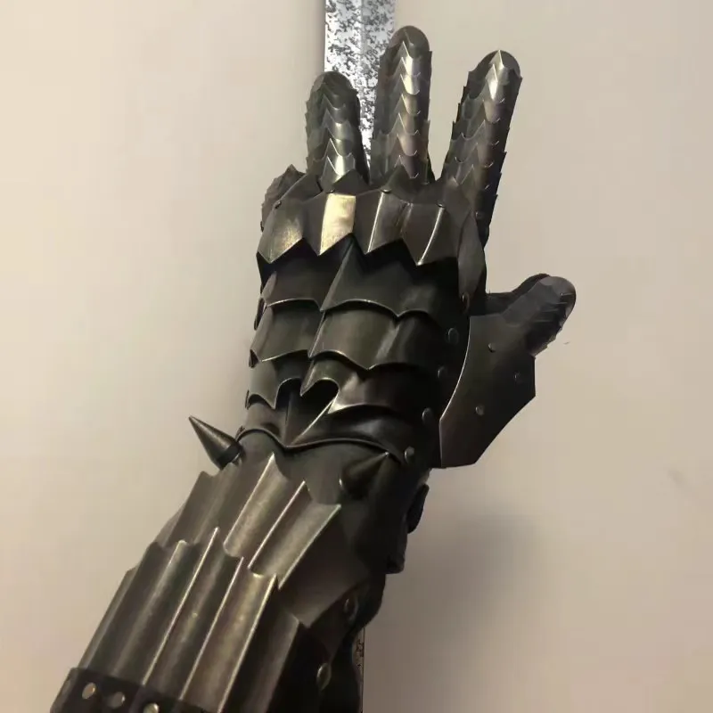 

HCMY LOTR Nazgul Gauntlet 1:1 Metal Steel Wearable Sauron Witch King Ringwraith Middle Earth Medieval Knight Cosplay Armor LARP