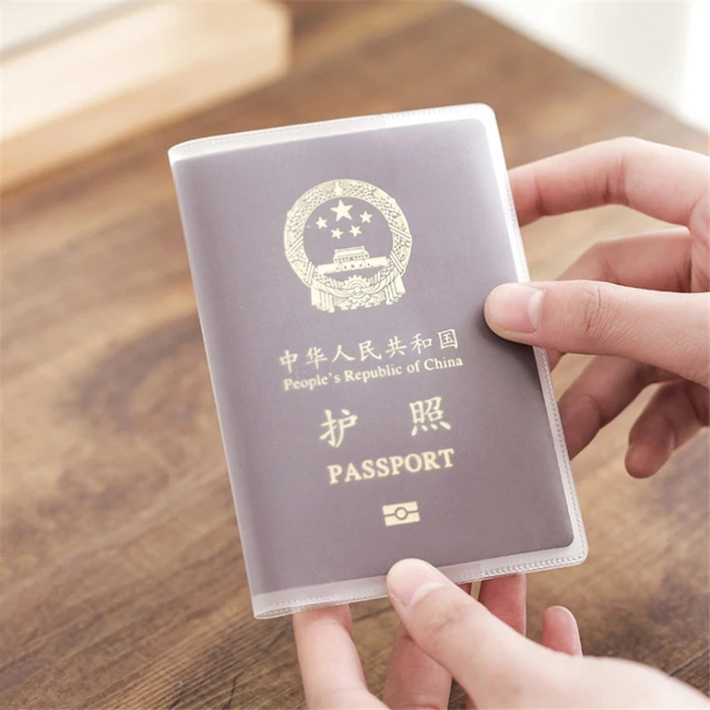 1pc Travel Waterproof Dirt Passport Holder Cover Wallet Transparent PVC ID Card Holders Business Credit Card Holder Case Pouch