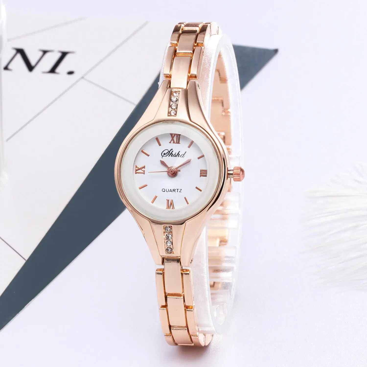 New bracelet bracelet bracelet women\'s watch casual small watch girls quartz wristwatch gift watch