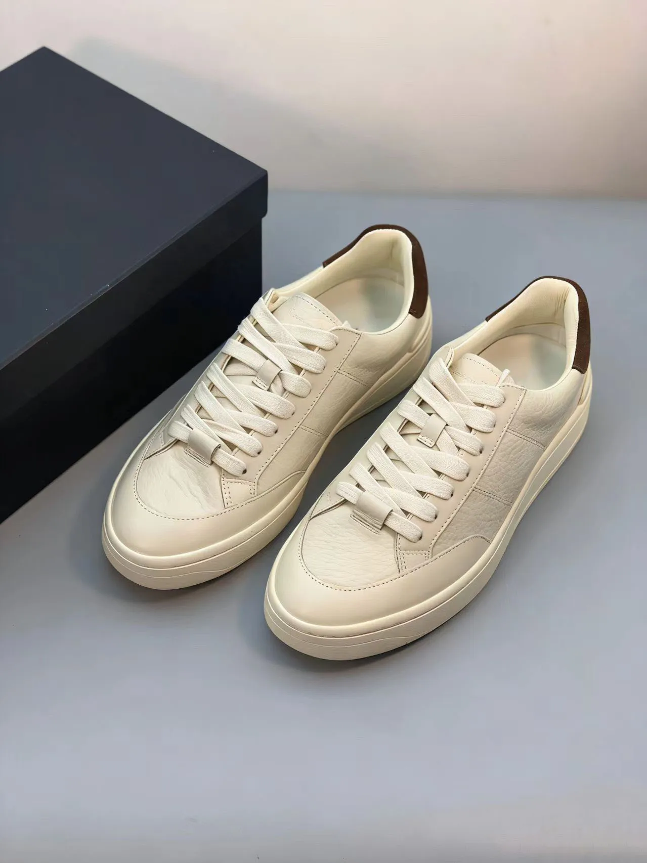 

Women White Trainers Genuine Leather Casual Vulcanized Sneakers