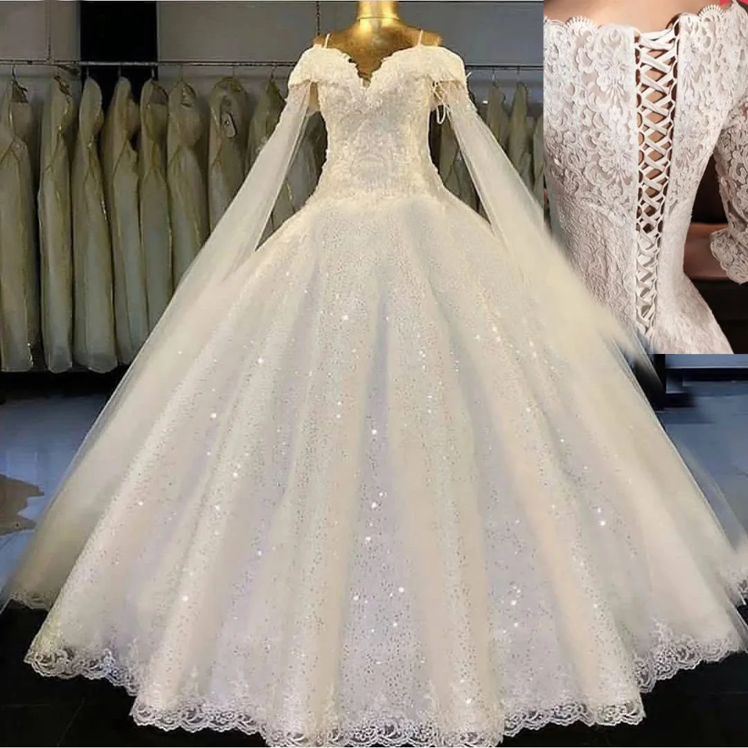 

VENSANAC Sequined Spaghetti Straps Ball Gown Wedding Dress Sweetheart Lace Appliques Short Sleeve Bridal Gowns