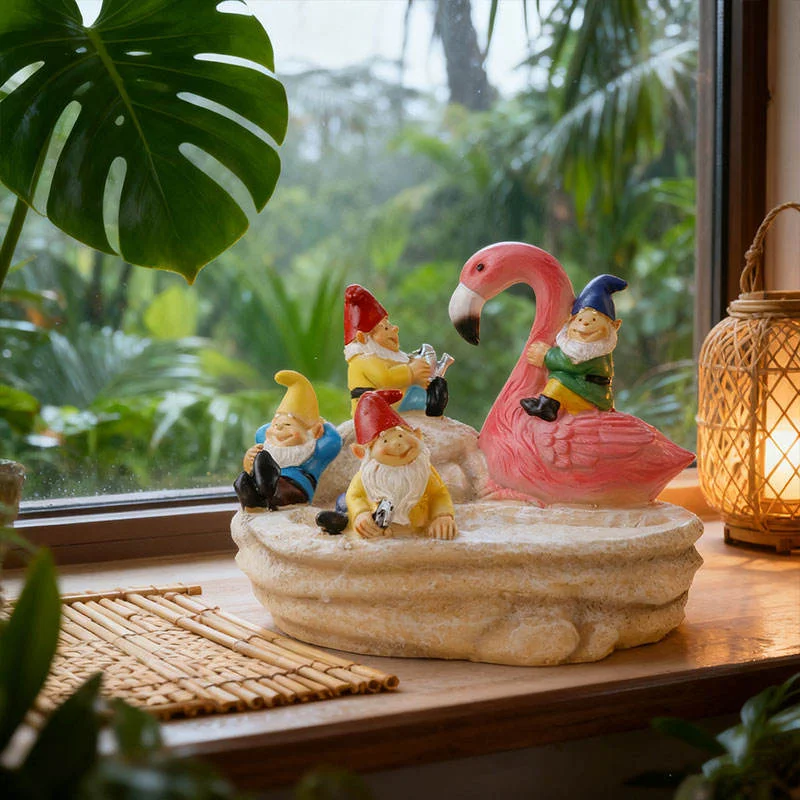 

Flamingo & Gnomes Resin Crafts Statue Garden Ornaments Hand-painted Colorful Design Indoor/Outdoor Decor Figurines