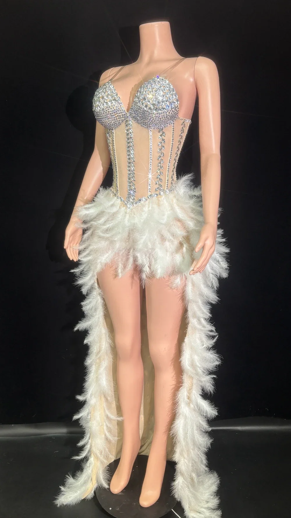 Sparkly Rhinestones SLIP ชุดบอดี้สูท Feathers หางยาวชุดผู้หญิงเซ็กซี่โปร่งใสชุดราตรีฉลองวันเกิด STAGE Wear