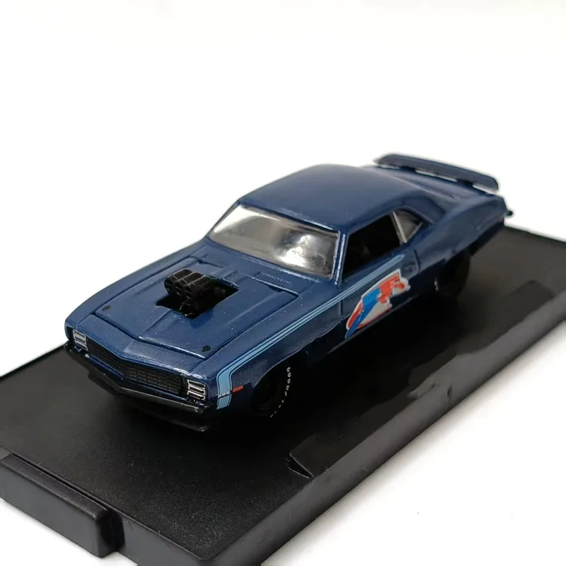 

Simulated Alloy Car Model Finished Static Collection Ornaments Brand New Simulated Car Model with Packaging