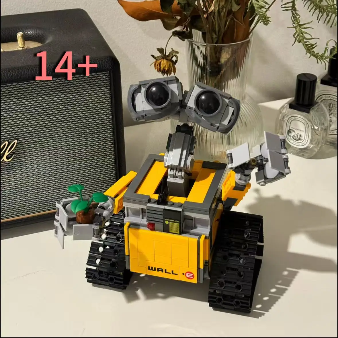 Creative 687PCS Rob… - image