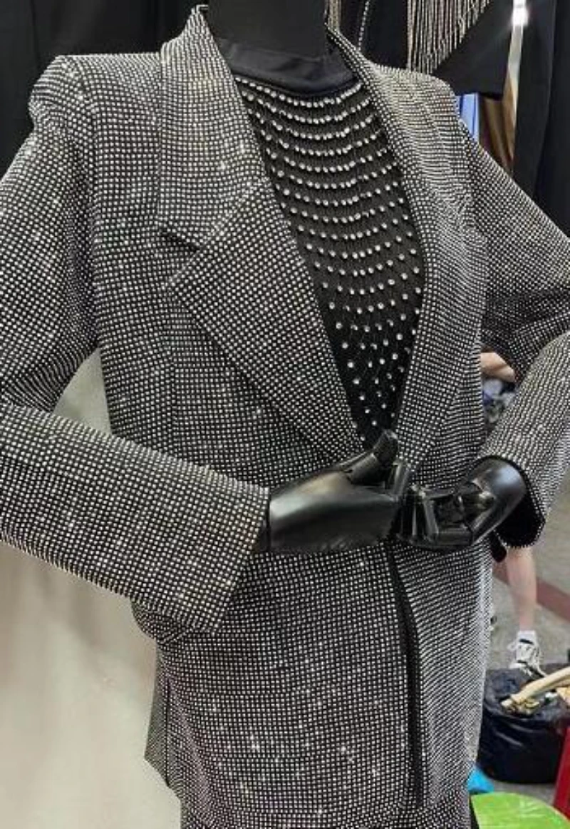 Women Diamonds Beading Blazers Coat Drilling Suits Jacket Long Sleeve OL Rhinestones Cardigans Turn Down Collar Blingbling Tops