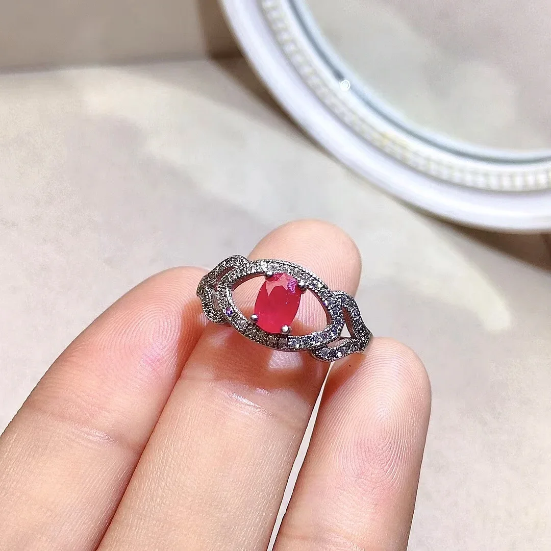

Fashion Silver Eye Ring for Party 0.5ct 4mm*6mm 100% Natural Ruby Silver Ring Solid 925 Silver Ruby Ring