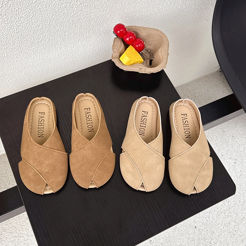 

Cover Toe Slippers Casual Shoes Slides Summer Clogs Girls Luxury Soft Beach Leisure Rome Retro Fashion Shoe Children's sandals