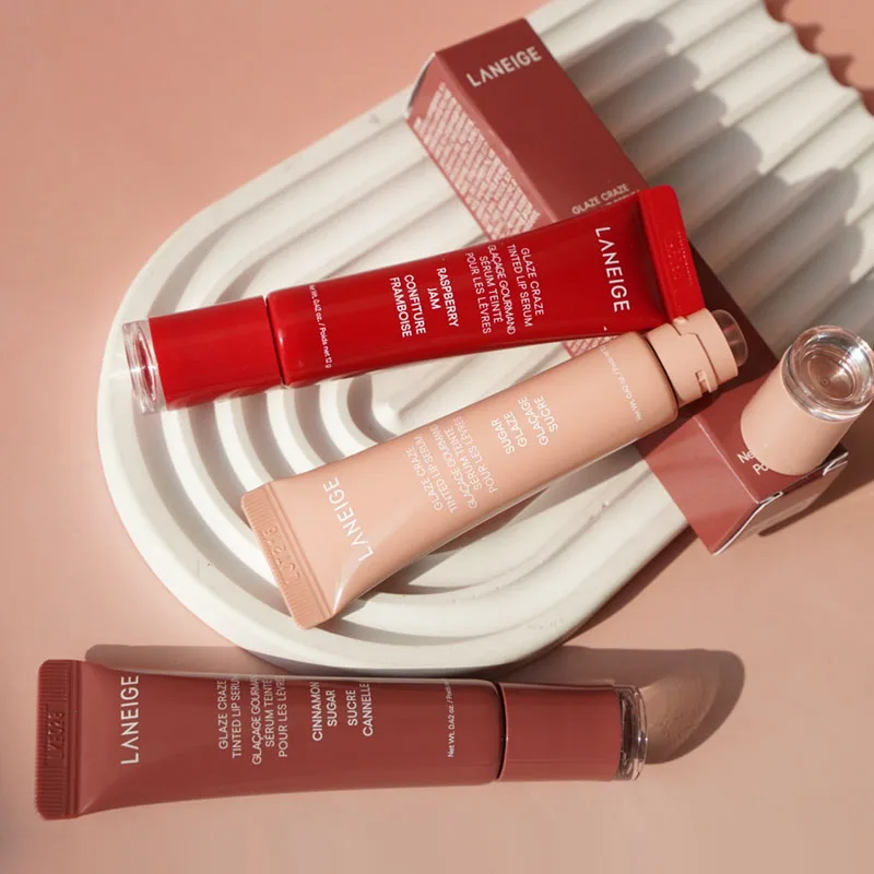 Bálsamo Labial Hidratante Ligero Laneige Lip Glowy con Tinte, Manteca de Karité, Miel, Color Donut, Exfoliante y de Alto Brillo