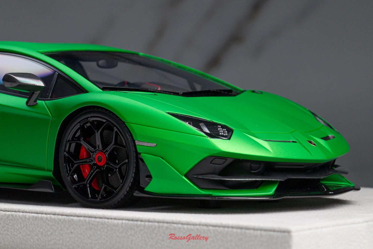 Make Up 1:18 For Aventador SVJ 2018 Limited to 80 Units Worldwide Limited Edition Resin Metal Static Car Model Toy