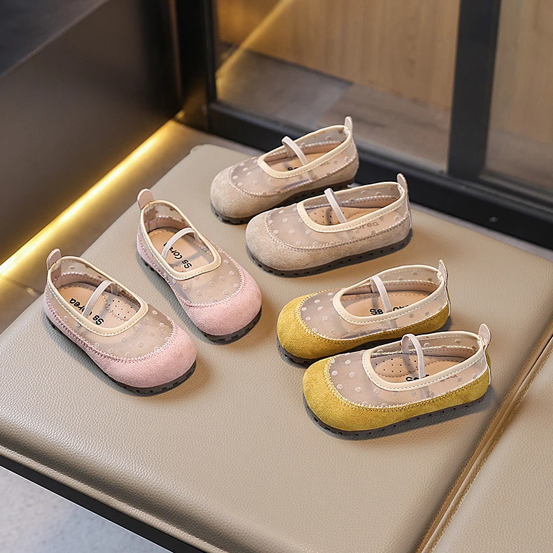 

2025 г., детские повседневные сетчатые кожаные туфли, весенне-осенние модные балетки для девочек, элегантные детские лоферы принцессы на плоской подошве в стиле пэчворк