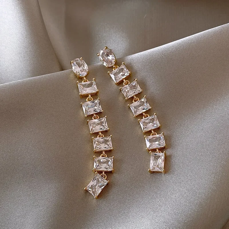 Real Gold Plating Korea New Fashion Jewelry Luxury Shiny Square Zircon Long Earrings Elegant Women Wedding Party Accessories