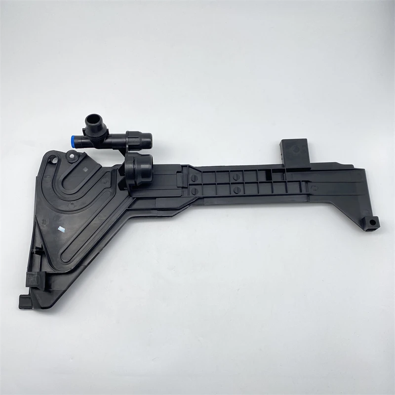STZT 17111436250 Engine Coolant Expansion Tank Mounting Plate Bracket For BMW E46 Auto Parts Expansion Tank Mounting Plate