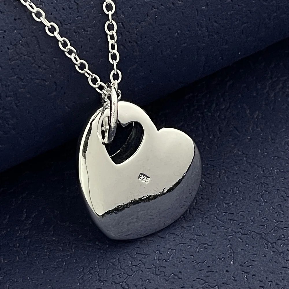 

925 sterling silver heart-shaped pendant with thin chain, versatile and fashionable