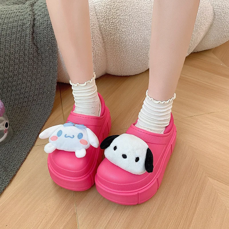 Sanrio Yugui-Zapatillas de algodón con dibujos de perros EVA para mujer, zapatos de algodón con plataforma y forro polar para el hogar, cálidos y resistentes al desgaste