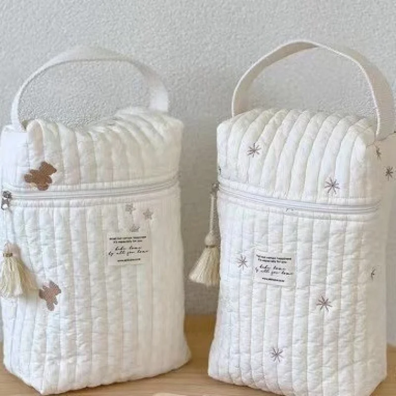 

New Mom Diaper Bag Organizer, Multi-Function Quilted Hanging Pouch, Portable Baby Changing Storage Bag