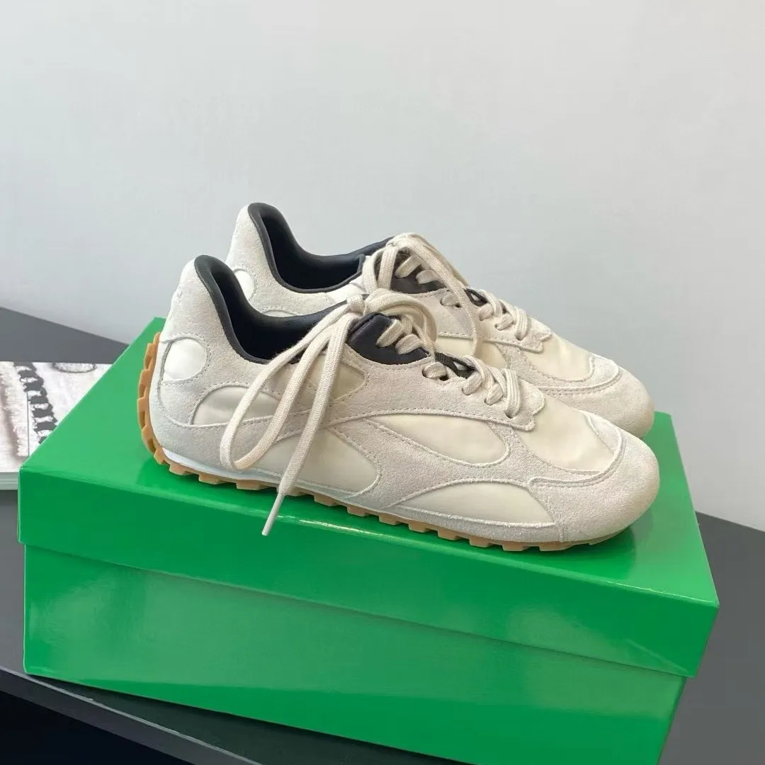 

2025 новые модные тренировочные туфли Maillard, женские повседневные спортивные туфли на плоской подошве в тон, обувь Форреста Гампа