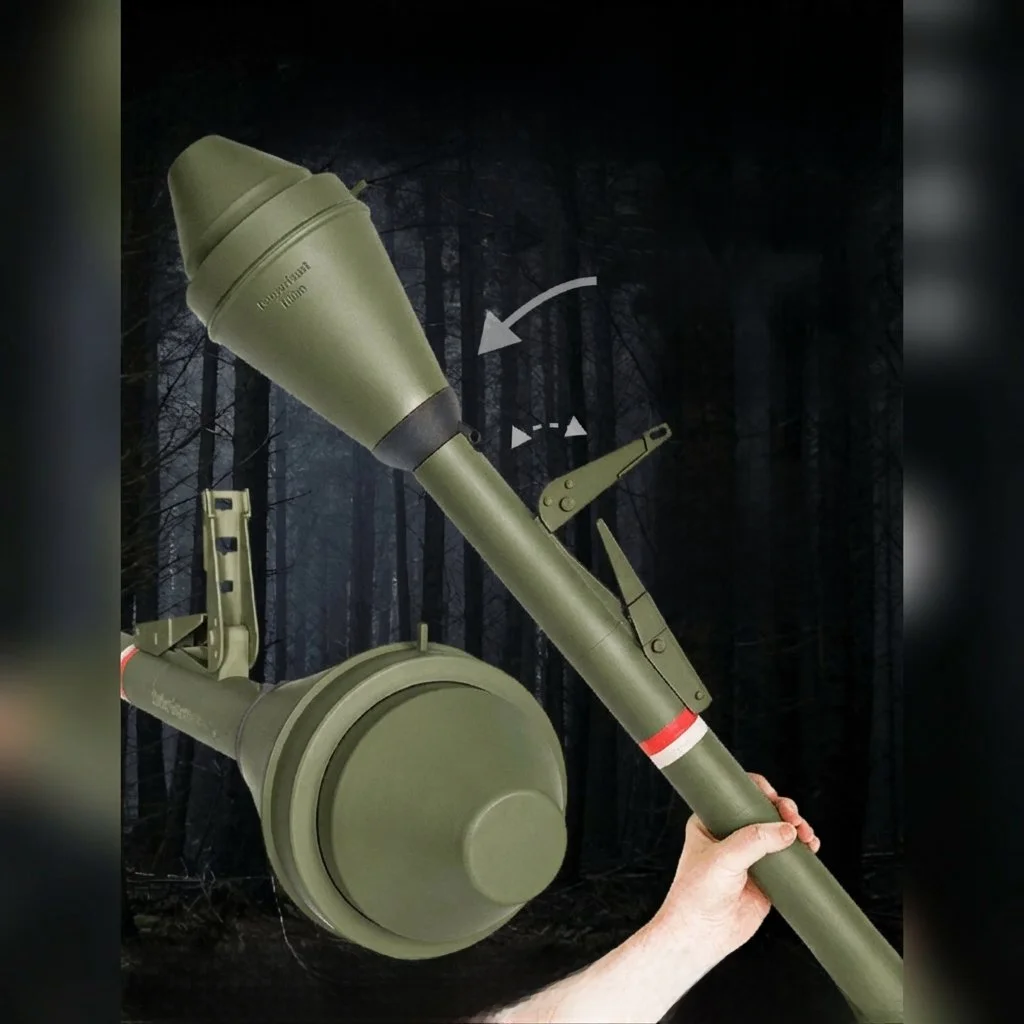

Military Collectible Iron Fist Rocket Launcher Model Anti-Tank Rocket Propellant Military Fan Military Cosplay Prop Decoratio...