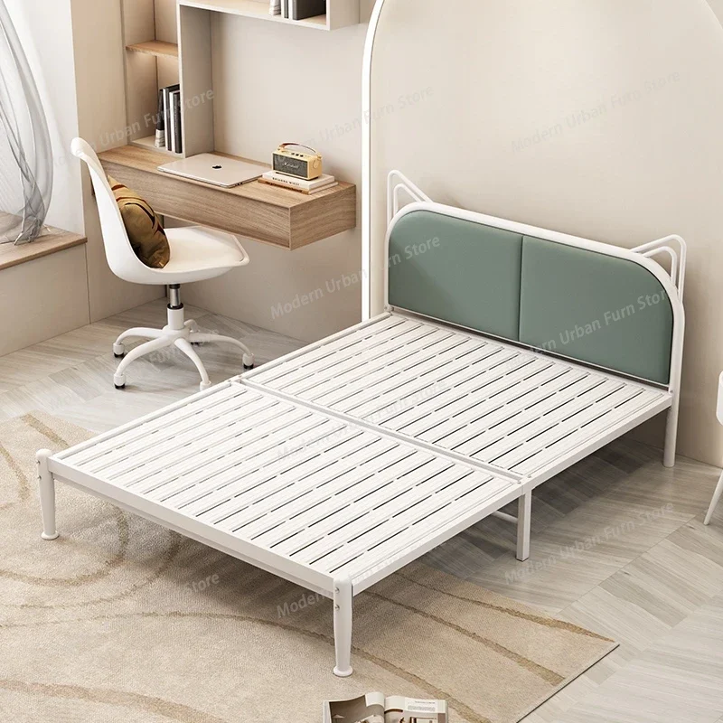 Replica Luxury Iron Bed European Simple Sleeping Luxury Princess Style Designer Bed High Quality European Bett Unique Furniture
