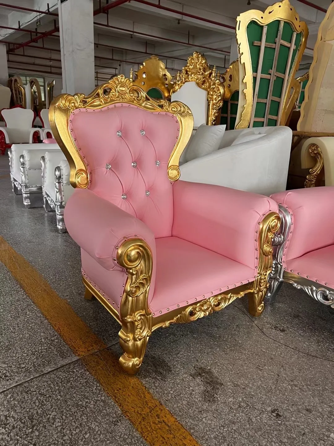High Back Event Furniture Pink Royal Throne Chair for Kids Party view 2