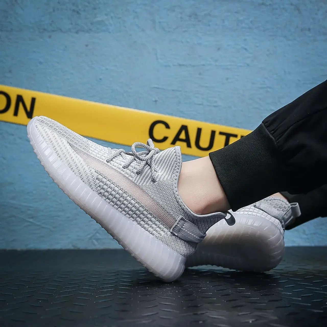 أحذية رياضية كاجوال محبوكة بنمط جديد للرجال 350 حذاء جوز الهند نعل جل خفيف للغاية حذاء جري عصري #3