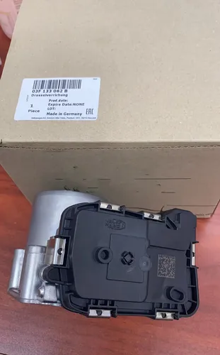 Imagen 2 del producto Nuevo cuerpo de acelerador OEM genuino para VW Jetta Audi A3 Skoda 1.4l 2013-2018 03F 133062 B 03F 133062 C 03F 133062 04E 133062 04E 133062 B B B