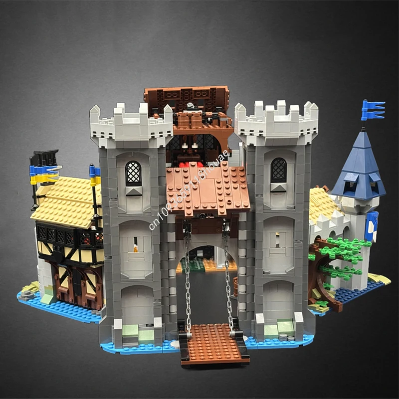 

2455pcs MOC Horse Knight Stronghold Castle Building Blocks Constructing Plastic Educational Creative STEM Christmas toy Gift