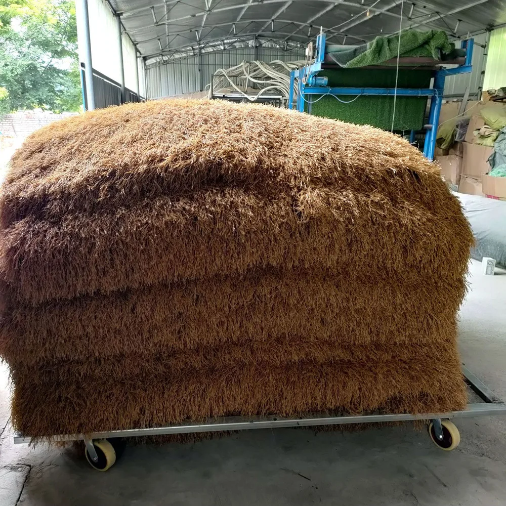 Artifical Plastic Thatch Mat Mexican Straw Tiki Roof Natural Thatch Roll For Pavilion Garden Bar Synthetic Simulation Plant