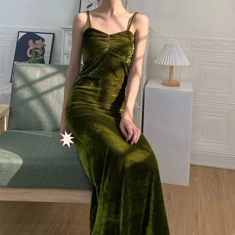 French Retro Literary Green Velvet Suspender Dress Women Ol Temperament Elegant Sleeveless Dress Korean Summer Spring Long Dress