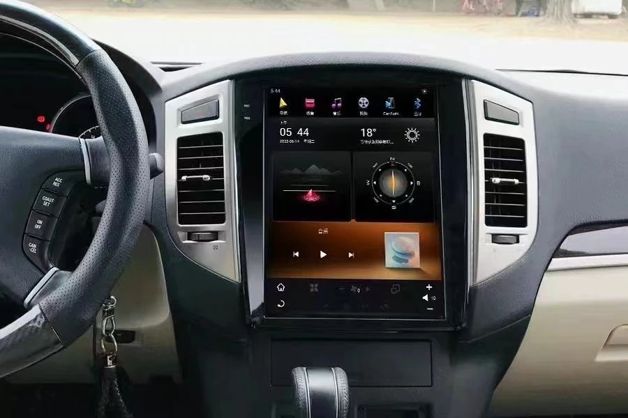 

12.1" Vertical Screen Car Radio Android 13 For Mitsubishi Pajero Sport V97 V93 V98 2006 GPS Carplay Car Multimedia Video Player