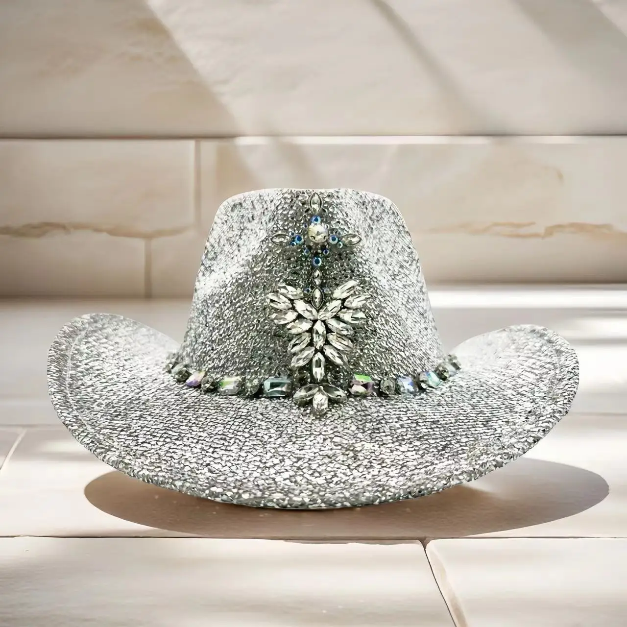 

HongLuan Silvery Glitter Costume Hat Adult, Cowboy Hats Rhinestone for Woman, Cowboy Cosplay Female Accessories & Cowgirl Cap
