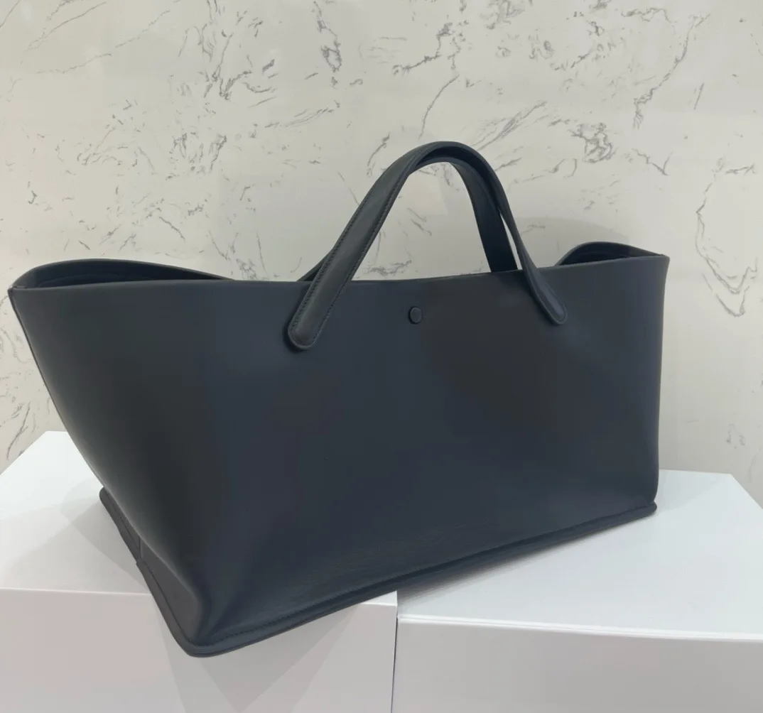 2024 Simple Handbag New Cowhide Women\'s Commuter Bag Large Capacity Tote Bag High Quality Genuine Leather Women\'s Bag