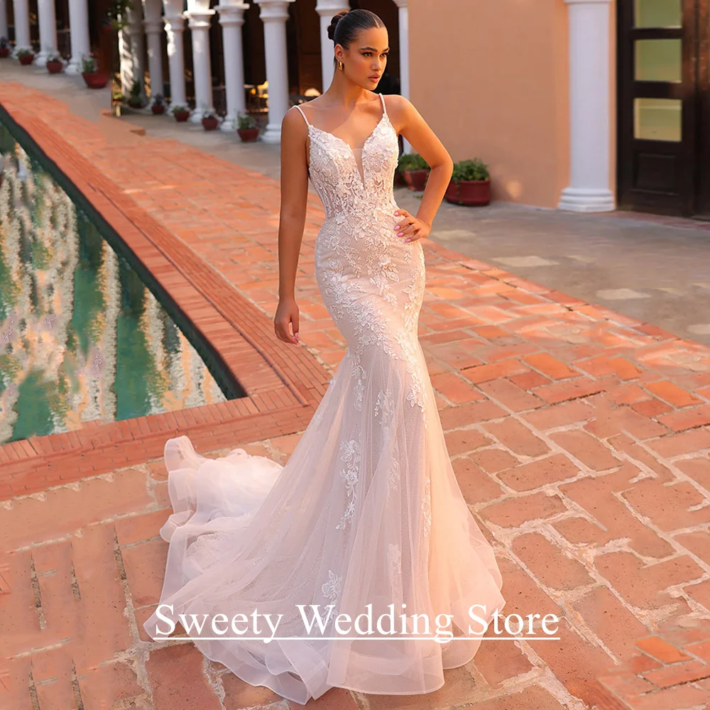 

Sexy Wedding Dress Mermaid Customized Spaghetti Straps V Neck Lace Applique Sweep Train Vestido De Noiva Bride Gown