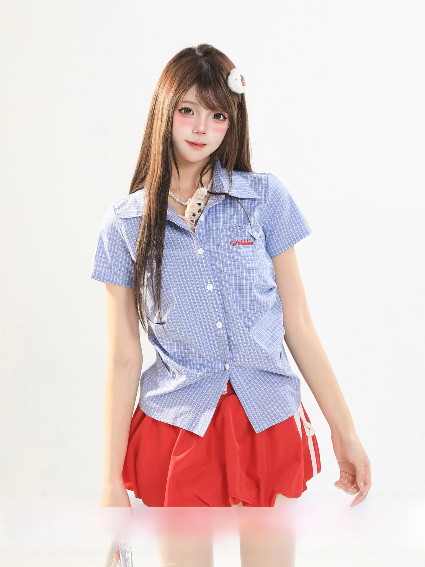 

Американская ретро-рубашка в клетку с коротким рукавом для женщин, летний дизайн, приталенный крой, повседневный топ, охлаждающий эффект, стандартная длина рукава