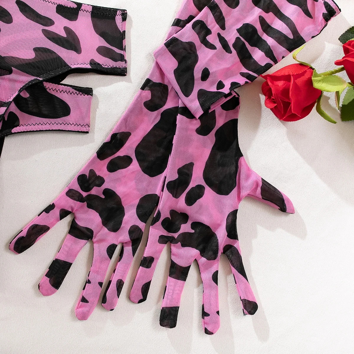 Sexy Pink Leopard Printed Bra Gloves Leg Socks Lingerie Set Women\'s Perspective Comfortable Mesh Exotic Apparel Underwear Suit