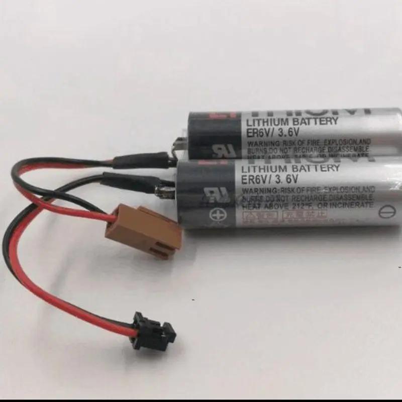 

2Pcs/lot ER6V 3.6VV Lithium Battery Accessories PLC M70 Servo Parts